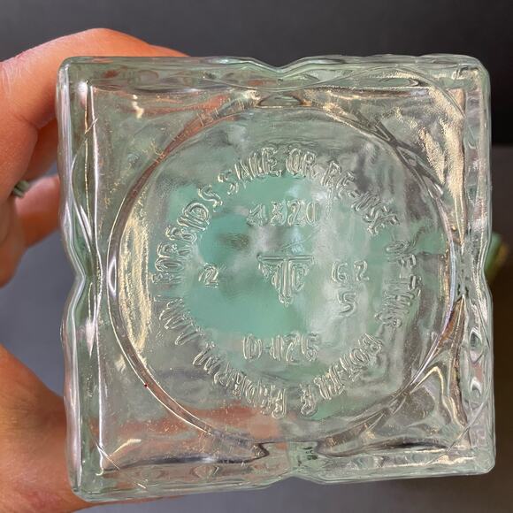 Vintage Clear Quilted Pressed Glass Bottle Bar Decor - Picture 8 of 10